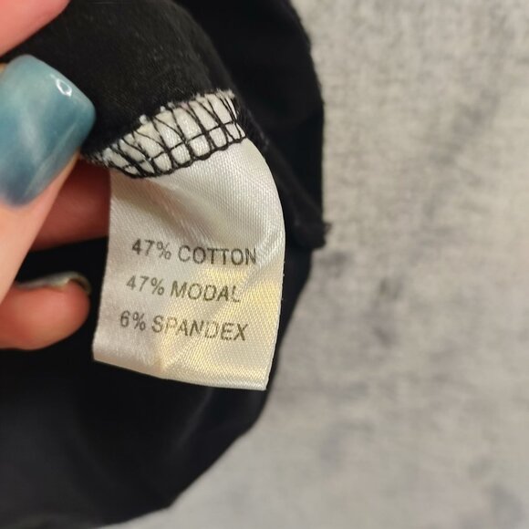 Helix by Benefit Womens Scrub Top Black Size M Stretch V Neck Workwear Pocket - Picture 9 of 11